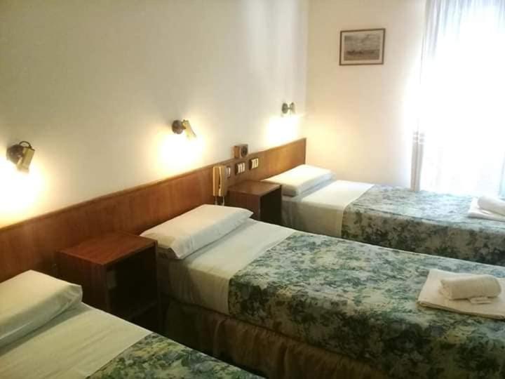 Hotel San Miguel Сан-Антонио-Оэсте Экстерьер фото